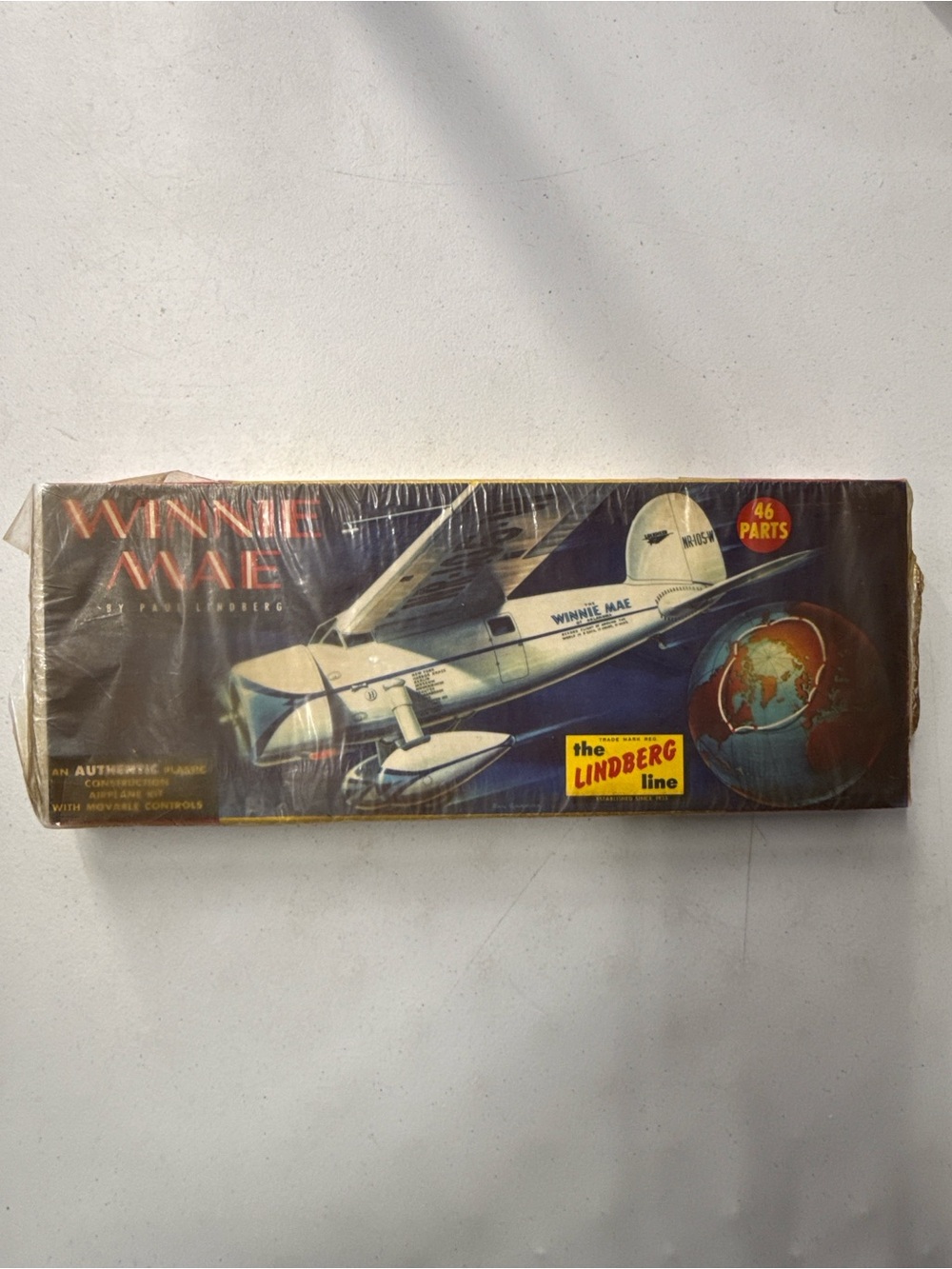 Winnie Mae 46-Piece Model Airplane Kit - White